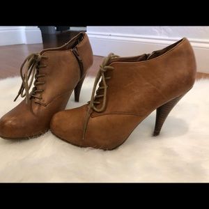 Steve Madden ankle booties